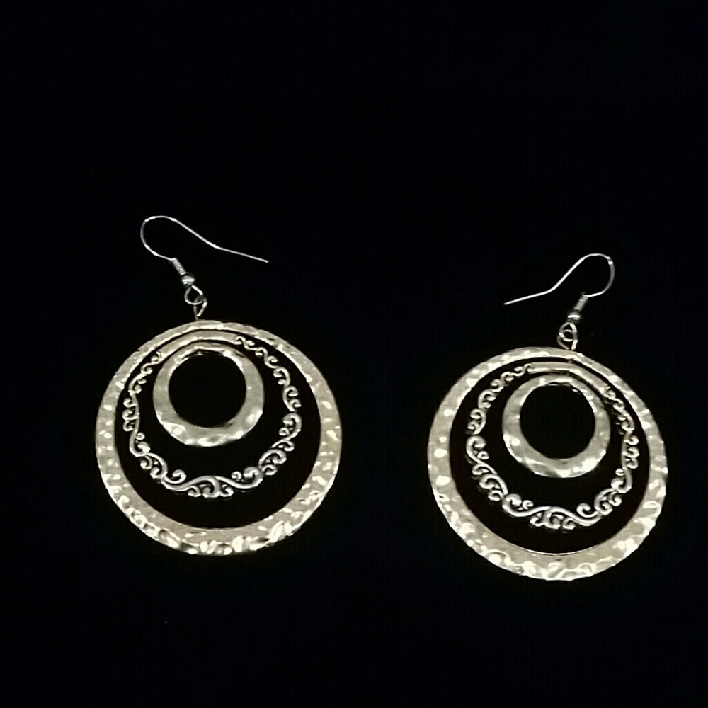 Gold tone 3 hoop large earrings